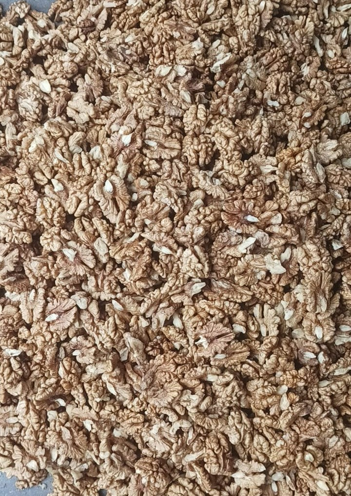 Akhrot Giri, Walnut Kernels, Chilean – Rich in Omega-3